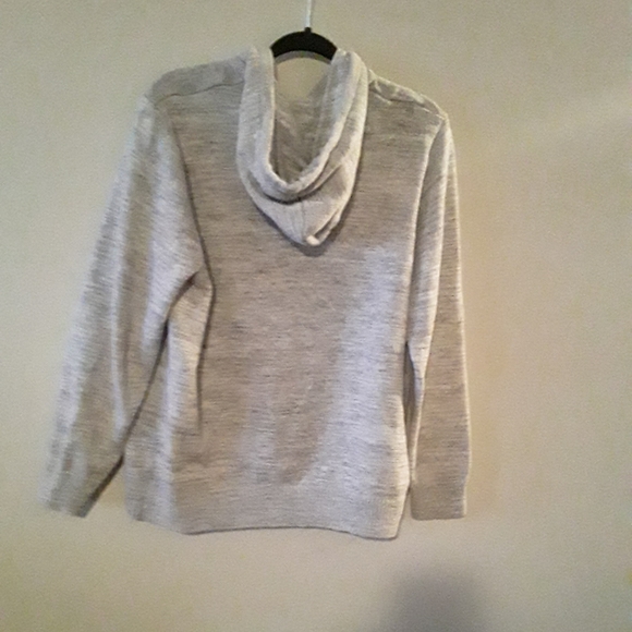 H&M L.O.G.G. Mens Sweater With A Button-Up V-Neck - Picture 11 of 14
